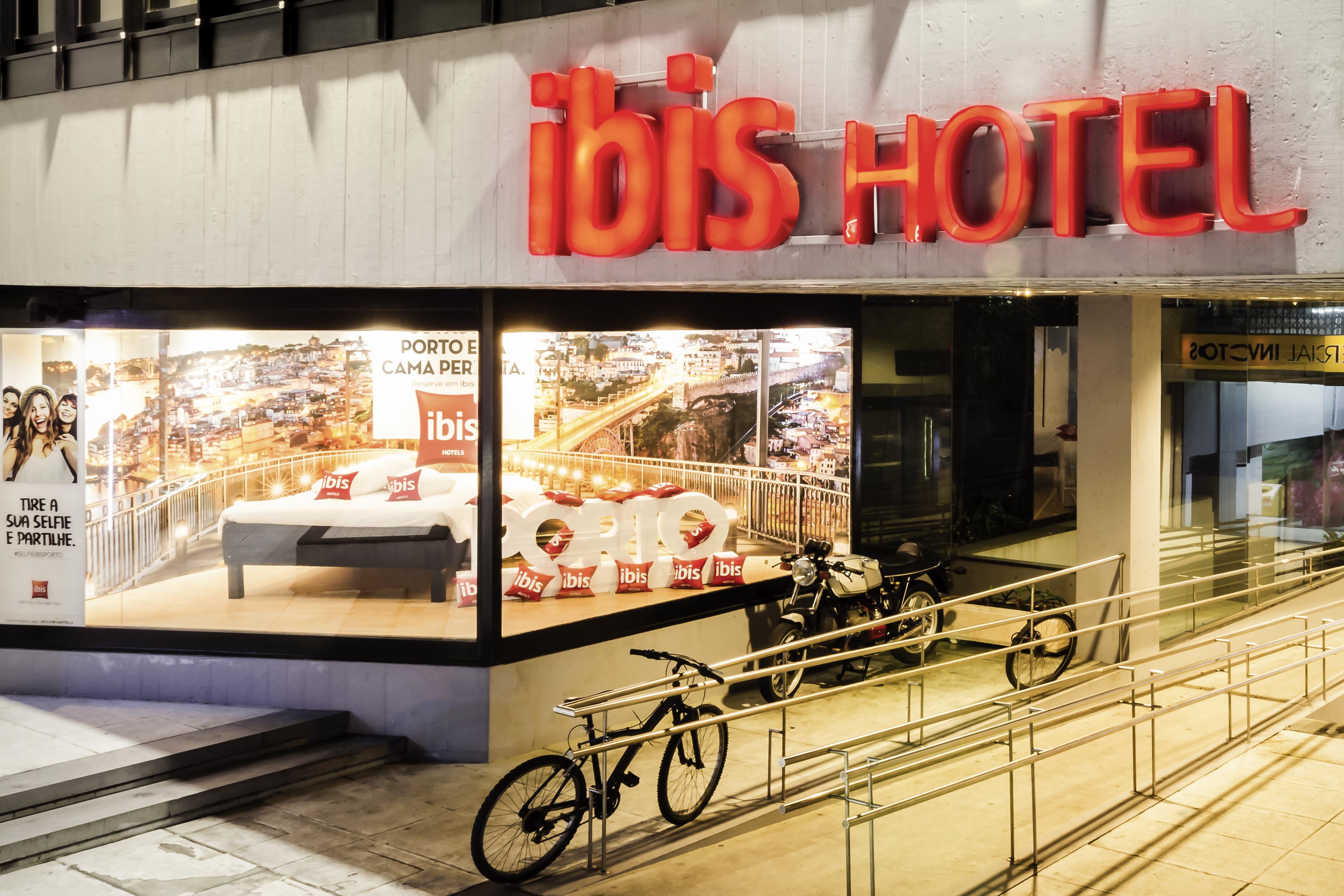 מלון Ibis Porto Centro Sao Bento מראה חיצוני תמונה
